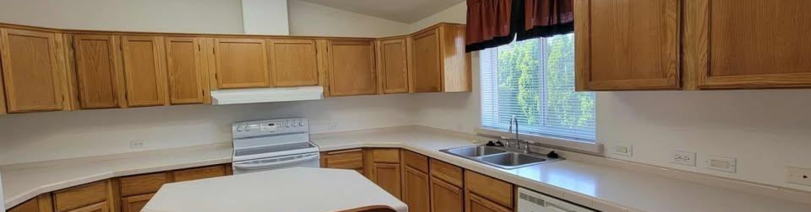 Old Inland Empire Hwy, Prosser, Washington 99350, 3 Bedrooms Bedrooms, 0 ,2 BathroomsBathrooms,Manufactured Homes,For Sale,Old Inland Empire Hwy,0,286079