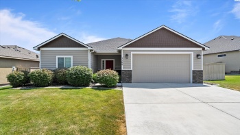 Oklahoma St., Kennewick, Washington 99336, 4 Bedrooms Bedrooms, ,2 BathroomsBathrooms,For Sale,Oklahoma St.,286076