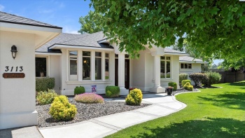Chardonnay Dr, Pasco, Washington 99301, 3 Bedrooms Bedrooms, ,3 BathroomsBathrooms,For Sale,Chardonnay Dr,286072