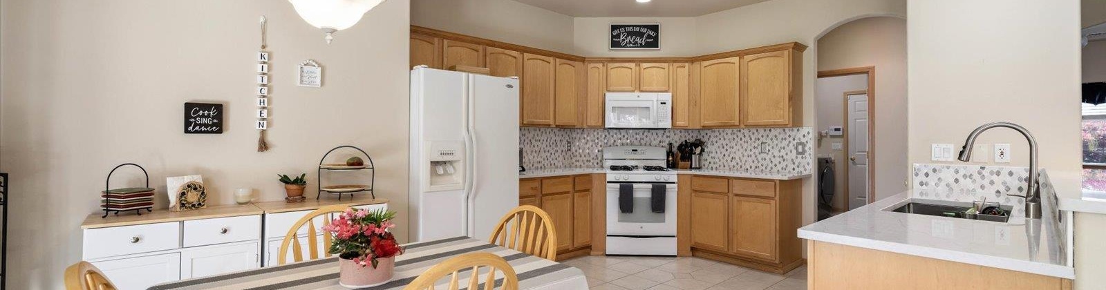 Venus Circle, Richland, Washington 99352, 4 Bedrooms Bedrooms, ,2 BathroomsBathrooms,For Sale,Venus Circle,283976