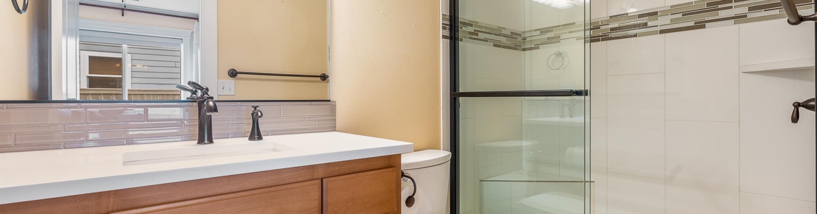 19th, Kennewick, Washington 99338, 3 Bedrooms Bedrooms, 0 ,2 BathroomsBathrooms,Houses,For Sale,19th,0,286084