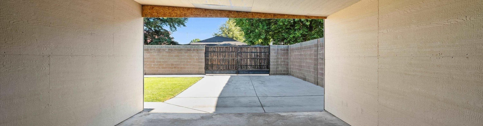 Bonneville St, Pasco, Washington 99301, 3 Bedrooms Bedrooms, ,2 BathroomsBathrooms,For Sale,Bonneville St,286113