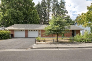 Dawnview Ct., Pullman, Washington 99163, 3 Bedrooms Bedrooms, ,3 BathroomsBathrooms,For Sale,Dawnview Ct.,286111