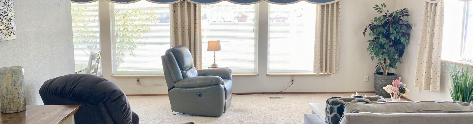 Columbia Center Blvd Unit 74, Kennewick, Washington 99336, 3 Bedrooms Bedrooms, 0 ,2 BathroomsBathrooms,Manufactured Homes,For Sale,Columbia Center Blvd Unit 74,0,286097