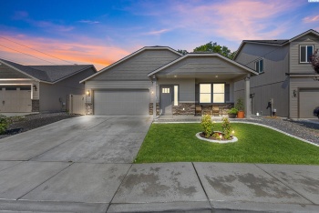 Zillah Pl, Kennewick, Washington 99337, 3 Bedrooms Bedrooms, ,2 BathroomsBathrooms,For Sale,Zillah Pl,286108