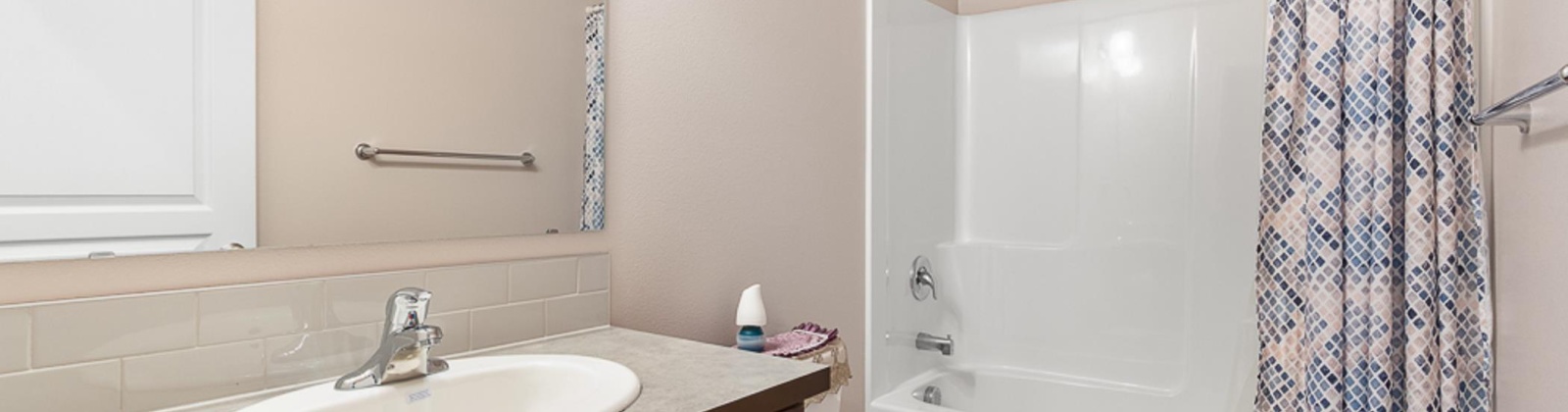 Zillah Pl, Kennewick, Washington 99337, 3 Bedrooms Bedrooms, ,2 BathroomsBathrooms,For Sale,Zillah Pl,286108