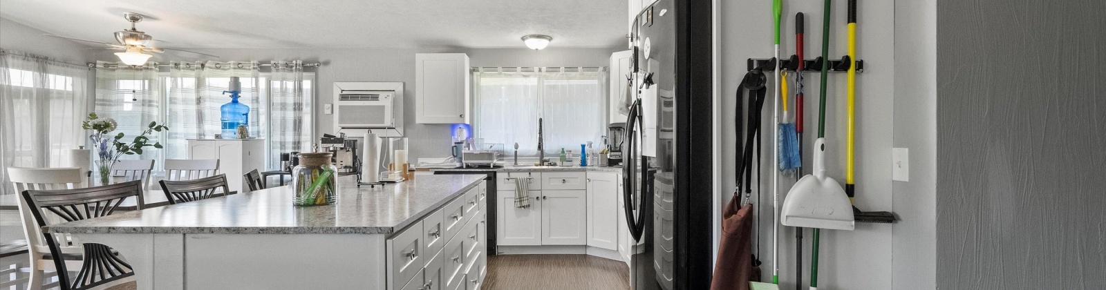CONWAY ST, Kennewick, Washington 99336, 4 Bedrooms Bedrooms, ,2 BathroomsBathrooms,For Sale,CONWAY ST,286101