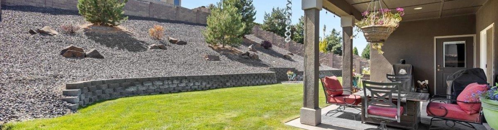 37th Pl, Kennewick, Washington 99338, 4 Bedrooms Bedrooms, ,3 BathroomsBathrooms,For Sale,37th Pl,286129