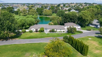 Eastlake Drive, West Richland, Washington 99353, 3 Bedrooms Bedrooms, ,3 BathroomsBathrooms,For Sale,Eastlake Drive,286122