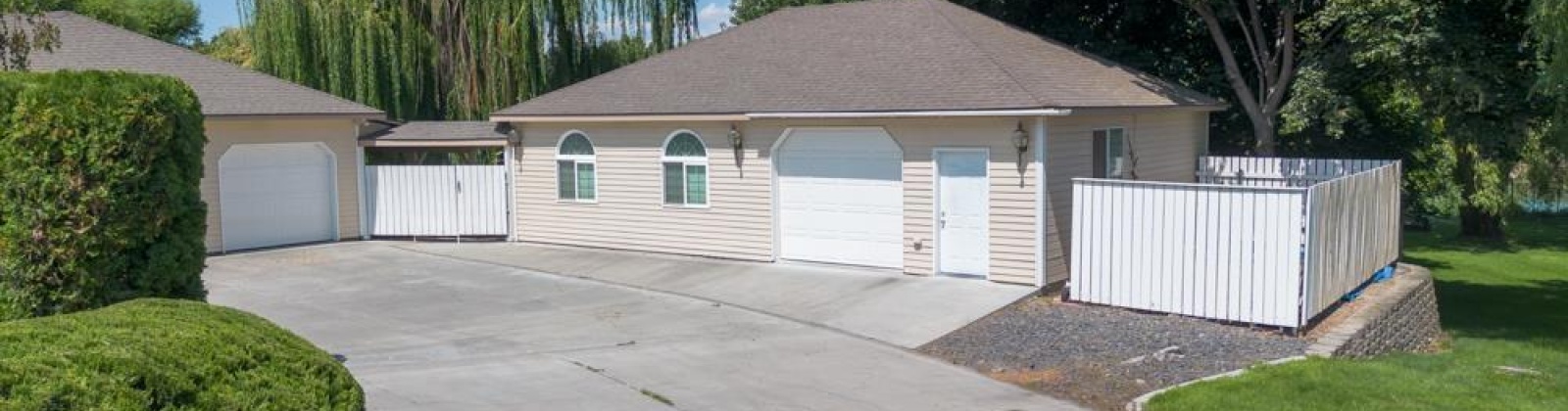 Eastlake Drive, West Richland, Washington 99353, 3 Bedrooms Bedrooms, ,3 BathroomsBathrooms,For Sale,Eastlake Drive,286122