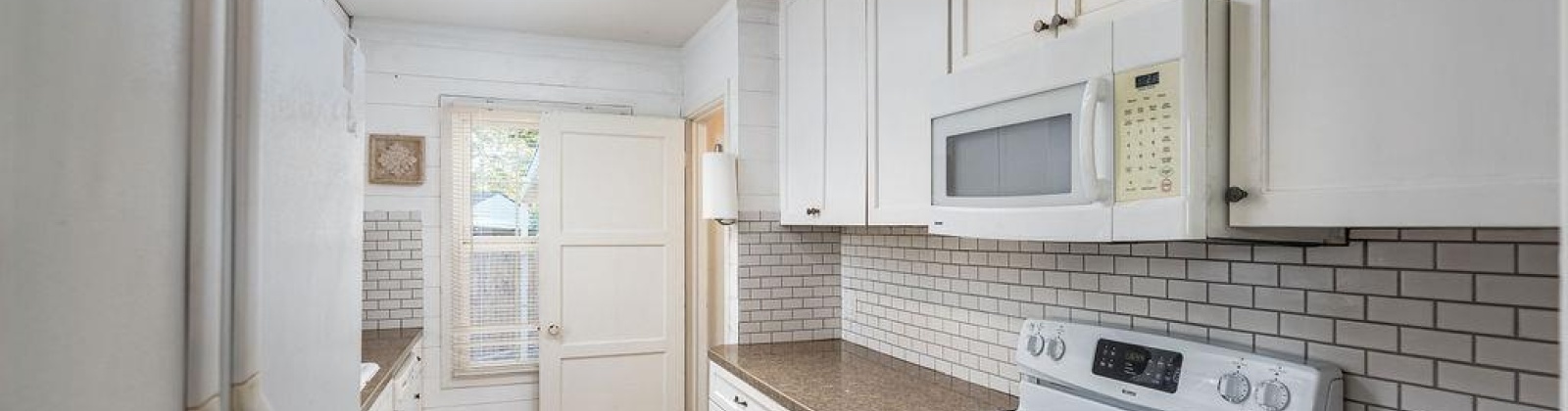 Hunt Ave, Richland, Washington 99354, 4 Bedrooms Bedrooms, 0 ,2 BathroomsBathrooms,Houses,For Sale,Hunt Ave,0,286118