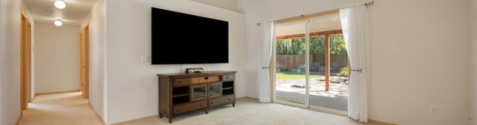 Clydesdale Ln, Pasco, Washington 99301, 3 Bedrooms Bedrooms, ,2 BathroomsBathrooms,For Sale,Clydesdale Ln,286140