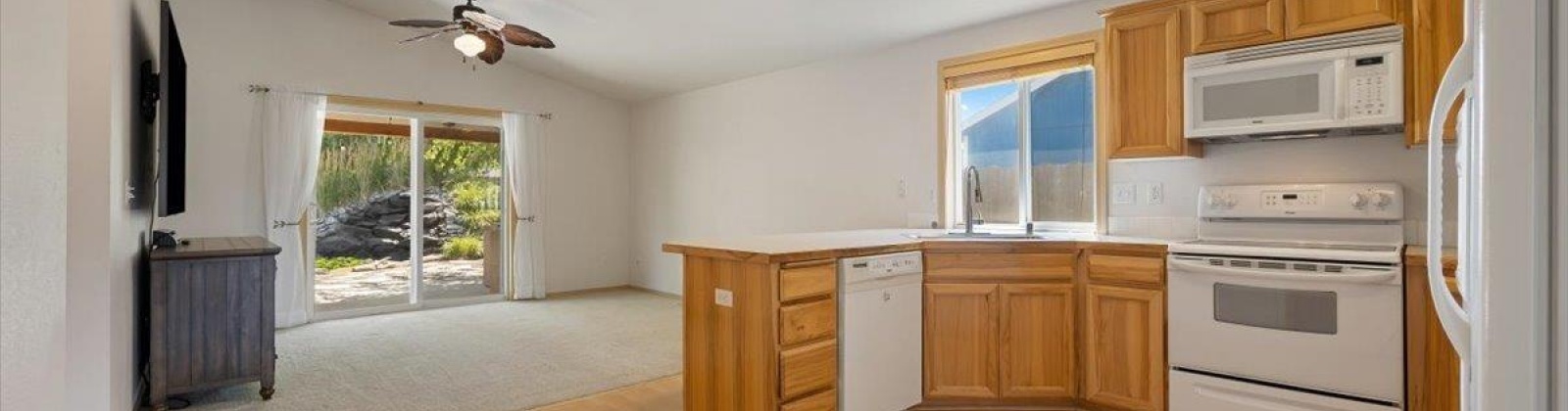 Clydesdale Ln, Pasco, Washington 99301, 3 Bedrooms Bedrooms, ,2 BathroomsBathrooms,For Sale,Clydesdale Ln,286140