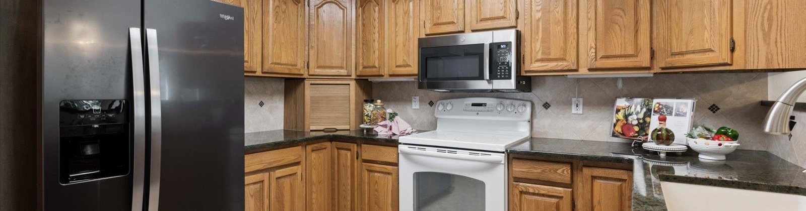 Cascade Drive, West Richland, Washington 99353, 4 Bedrooms Bedrooms, ,3 BathroomsBathrooms,For Sale,Cascade Drive,286137