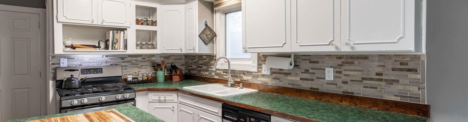 Mill St, Colfax, Washington 99111, 4 Bedrooms Bedrooms, 0 ,3 BathroomsBathrooms,Houses,For Sale,Mill St,0,284496