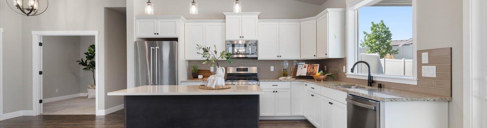 Taft Place, Kennewick, Washington 99338, 2 Bedrooms Bedrooms, ,2 BathroomsBathrooms,For Sale,Taft Place,286167