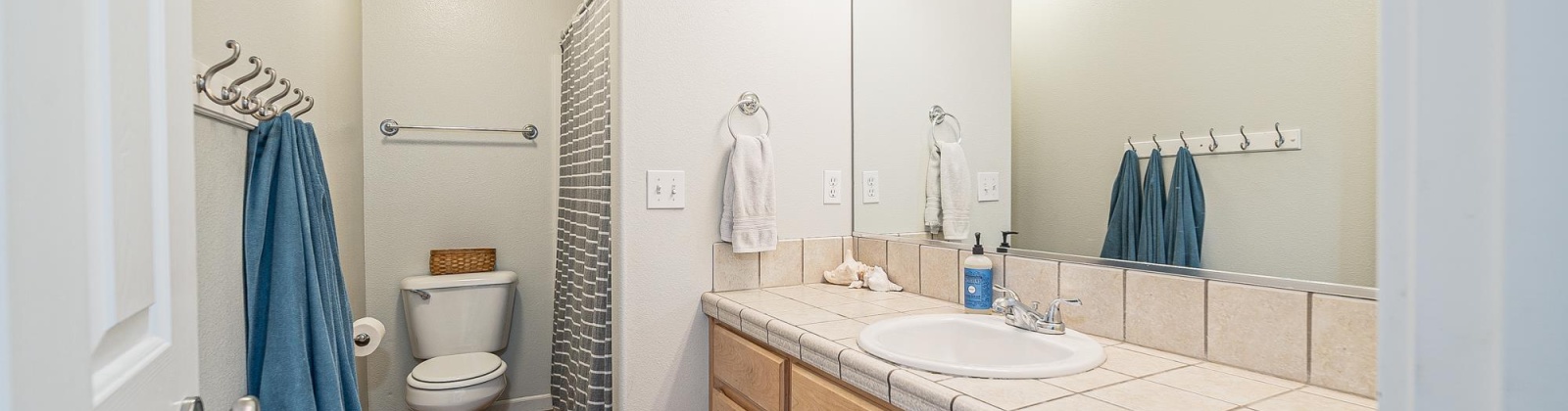 Road 106, Pasco, Washington 99301, 4 Bedrooms Bedrooms, ,3 BathroomsBathrooms,For Sale,Road 106,286163
