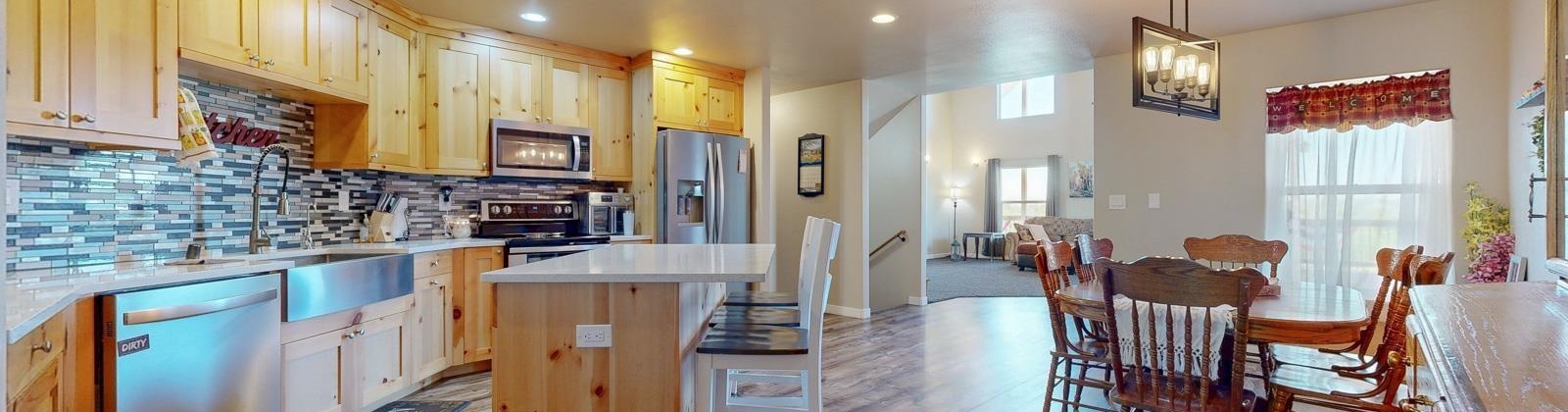 113 Pr NE, Benton City, Washington 99320, 3 Bedrooms Bedrooms, ,4 BathroomsBathrooms,For Sale,113 Pr NE,286151