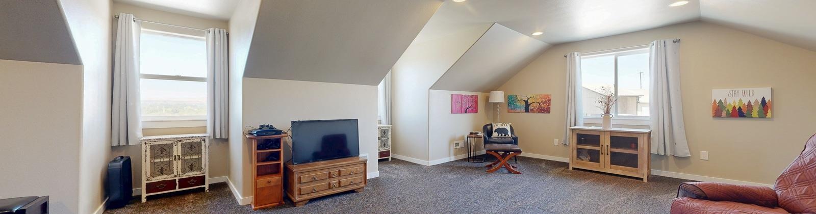 113 Pr NE, Benton City, Washington 99320, 3 Bedrooms Bedrooms, ,4 BathroomsBathrooms,For Sale,113 Pr NE,286151