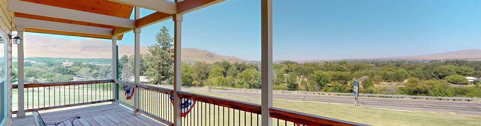 113 Pr NE, Benton City, Washington 99320, 3 Bedrooms Bedrooms, ,4 BathroomsBathrooms,For Sale,113 Pr NE,286151