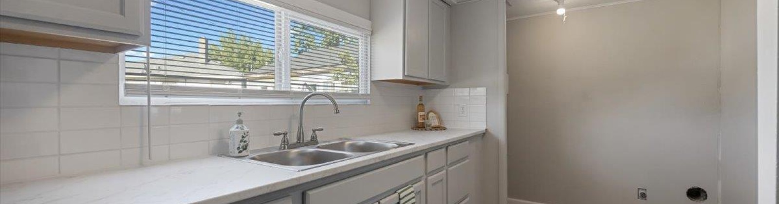 Abbot St., Richland, Washington 99352, 2 Bedrooms Bedrooms, ,1 BathroomBathrooms,For Sale,Abbot St.,286174
