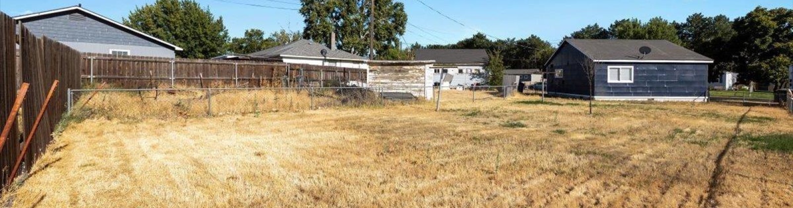 Abbot St., Richland, Washington 99352, 2 Bedrooms Bedrooms, ,1 BathroomBathrooms,For Sale,Abbot St.,286174