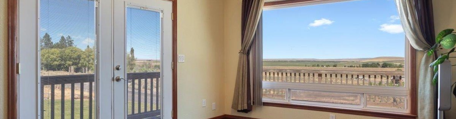 Red Mountain Road, Benton City, Washington 99320, 2 Bedrooms Bedrooms, ,3 BathroomsBathrooms,For Sale,Red Mountain Road,286175