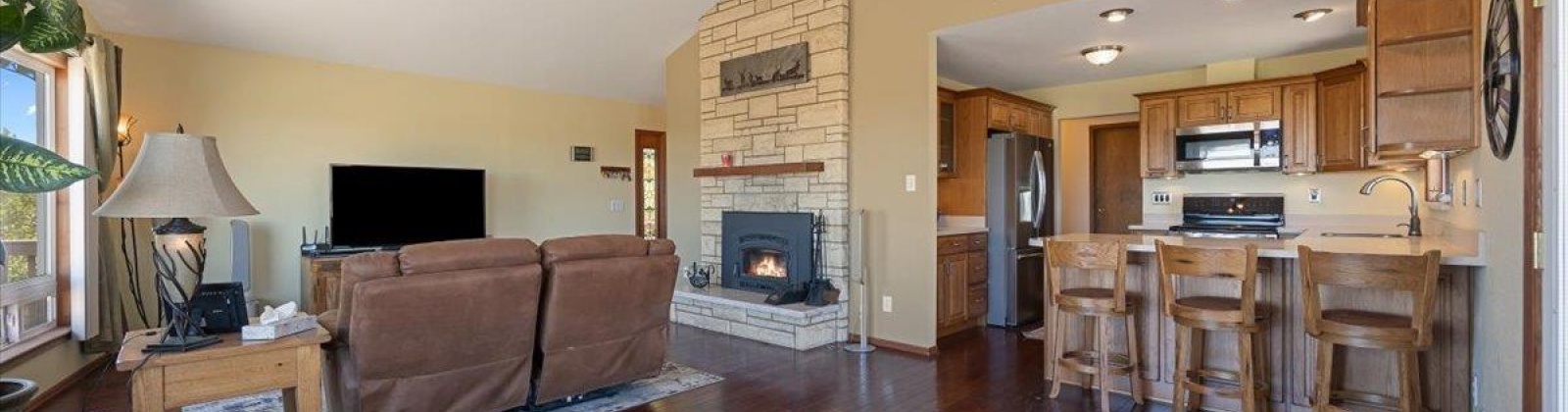 Red Mountain Road, Benton City, Washington 99320, 2 Bedrooms Bedrooms, ,3 BathroomsBathrooms,For Sale,Red Mountain Road,286175