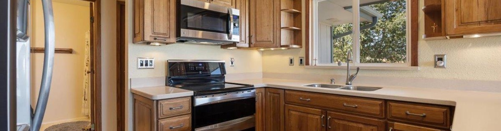 Red Mountain Road, Benton City, Washington 99320, 2 Bedrooms Bedrooms, ,3 BathroomsBathrooms,For Sale,Red Mountain Road,286175