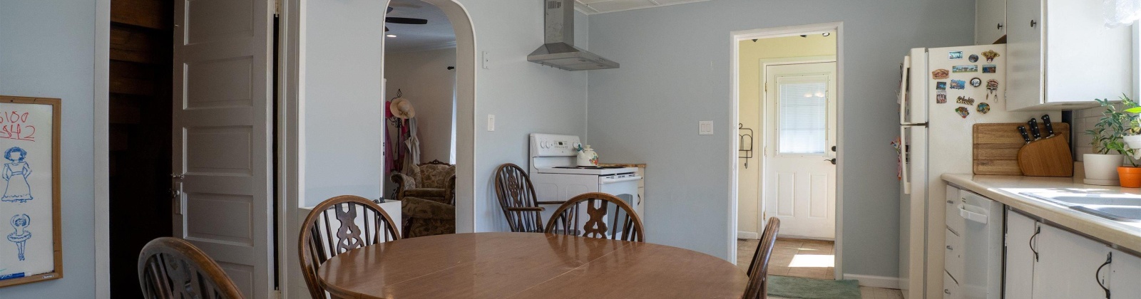 Cooper St, Colfax, Washington 99111-1628, 4 Bedrooms Bedrooms, 0 ,1 BathroomBathrooms,Houses,For Sale,Cooper St,0,286192