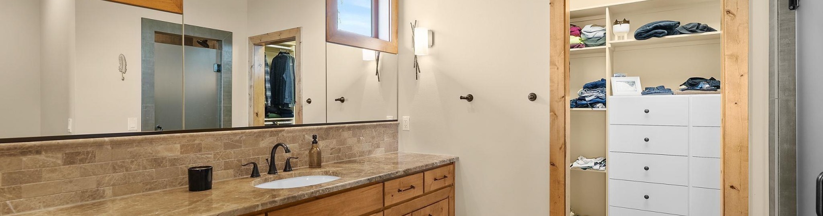 Bermuda Rd, Richland, Washington 99352, 3 Bedrooms Bedrooms, 0 ,3 BathroomsBathrooms,Houses,For Sale,Bermuda Rd,0,286198