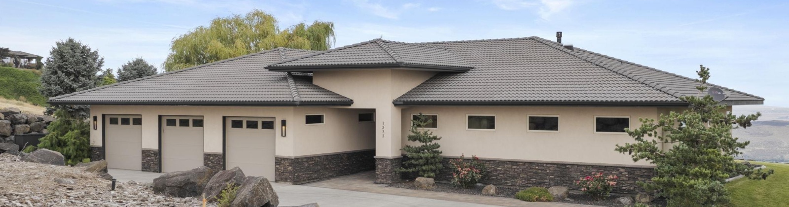 Bermuda Rd, Richland, Washington 99352, 3 Bedrooms Bedrooms, 0 ,3 BathroomsBathrooms,Houses,For Sale,Bermuda Rd,0,286198