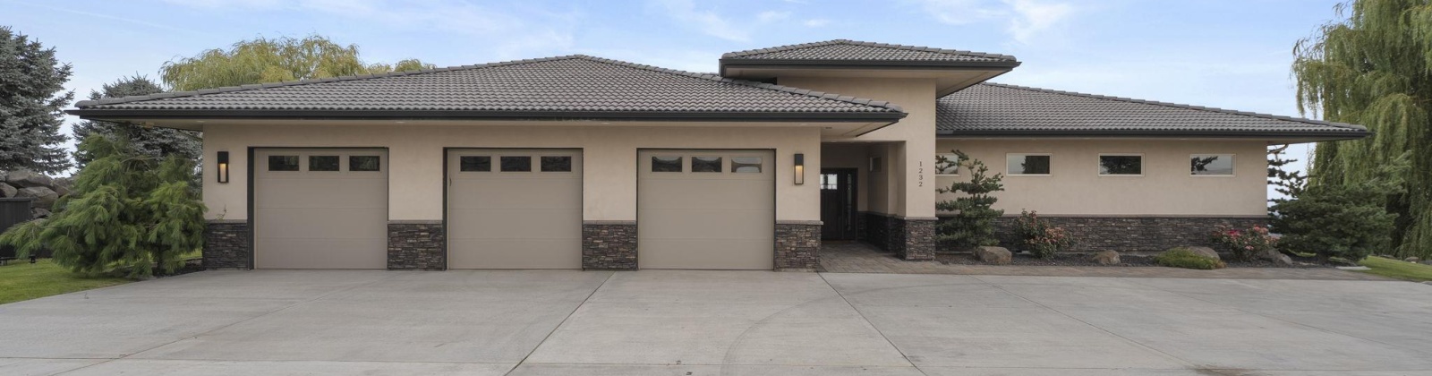 Bermuda Rd, Richland, Washington 99352, 3 Bedrooms Bedrooms, 0 ,3 BathroomsBathrooms,Houses,For Sale,Bermuda Rd,0,286198