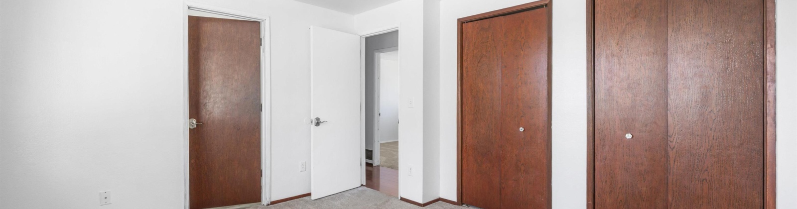 38th Place, Kennewick, Washington 99337, 4 Bedrooms Bedrooms, ,3 BathroomsBathrooms,For Sale,38th Place,286213