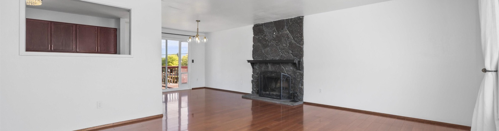 38th Place, Kennewick, Washington 99337, 4 Bedrooms Bedrooms, ,3 BathroomsBathrooms,For Sale,38th Place,286213
