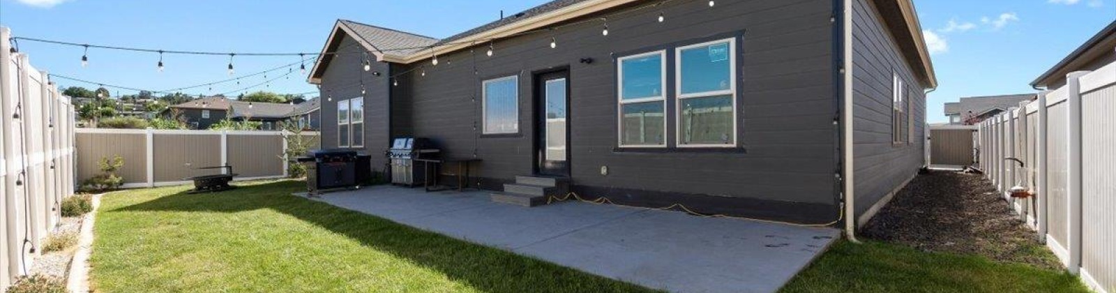 Ivone Dr, Sunnyside, Washington 98944, 4 Bedrooms Bedrooms, 0 ,3 BathroomsBathrooms,Houses,For Sale,Ivone Dr,0,286220