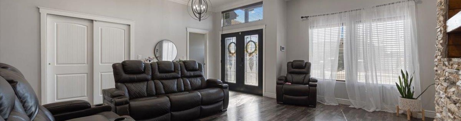 Ivone Dr, Sunnyside, Washington 98944, 4 Bedrooms Bedrooms, 0 ,3 BathroomsBathrooms,Houses,For Sale,Ivone Dr,0,286220