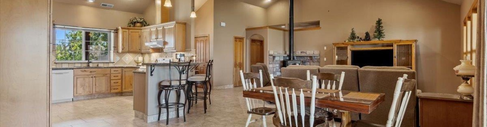 Andrea, Richland, Washington 99352, 4 Bedrooms Bedrooms, 0 ,2 BathroomsBathrooms,Houses,For Sale,Andrea,0,286242