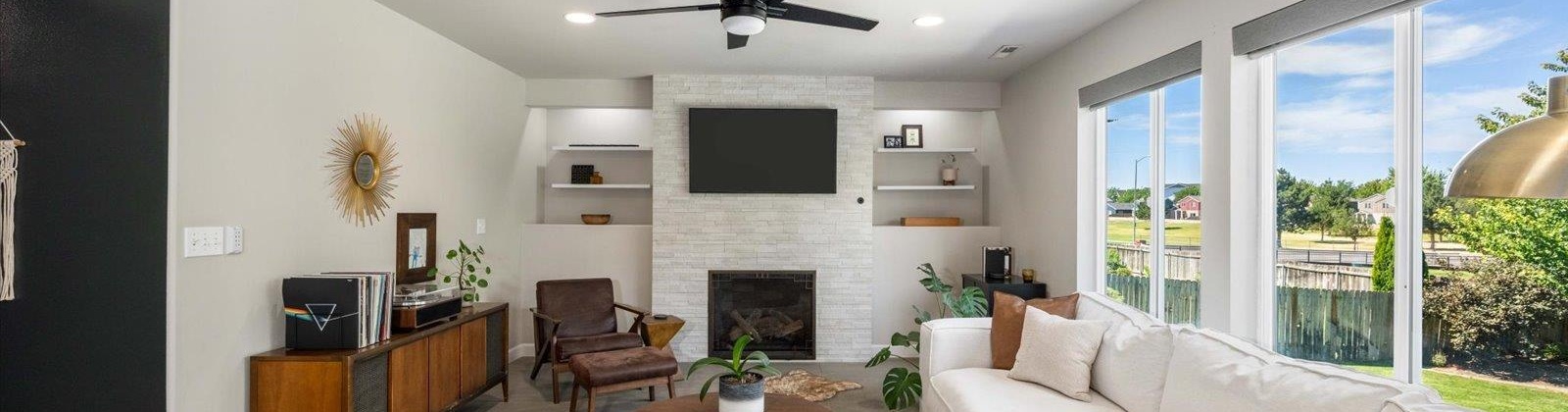 7th Ave, Kennewick, Washington 99336, 4 Bedrooms Bedrooms, 0 ,3 BathroomsBathrooms,Houses,For Sale,7th Ave,0,286285