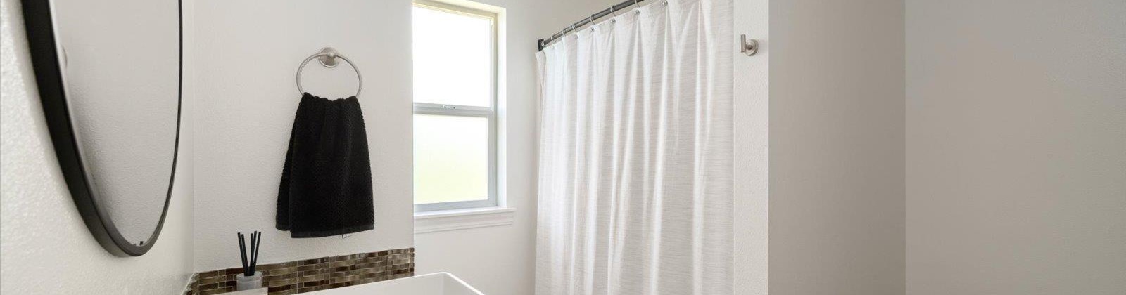 7th Ave, Kennewick, Washington 99336, 4 Bedrooms Bedrooms, 0 ,3 BathroomsBathrooms,Houses,For Sale,7th Ave,0,286285