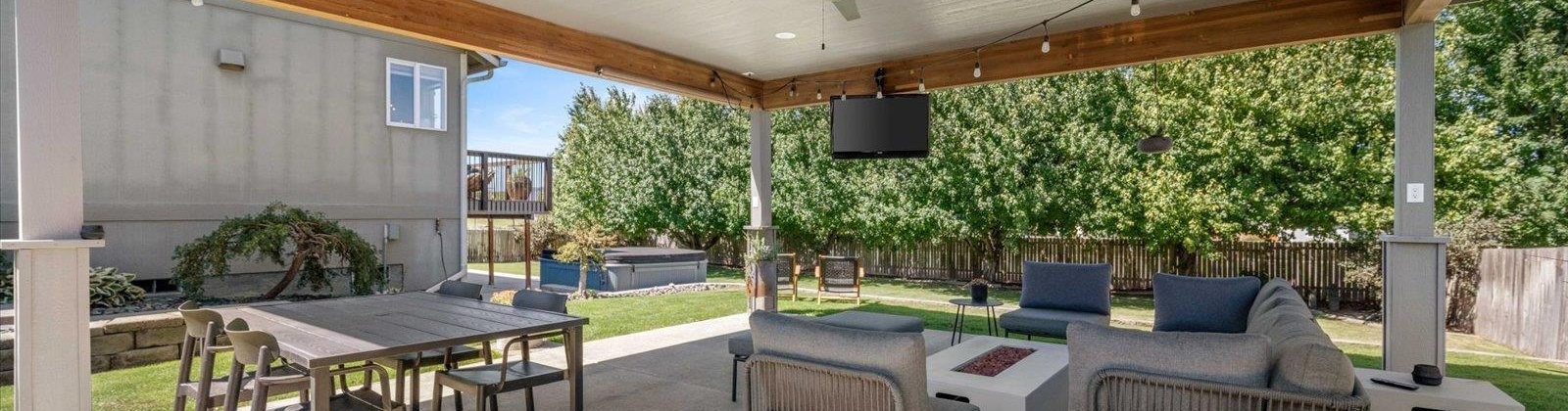 7th Ave, Kennewick, Washington 99336, 4 Bedrooms Bedrooms, 0 ,3 BathroomsBathrooms,Houses,For Sale,7th Ave,0,286285