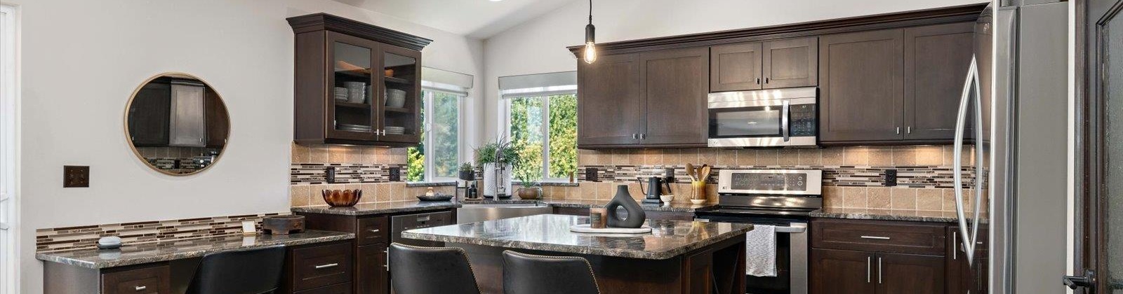 7th Ave, Kennewick, Washington 99336, 4 Bedrooms Bedrooms, 0 ,3 BathroomsBathrooms,Houses,For Sale,7th Ave,0,286285