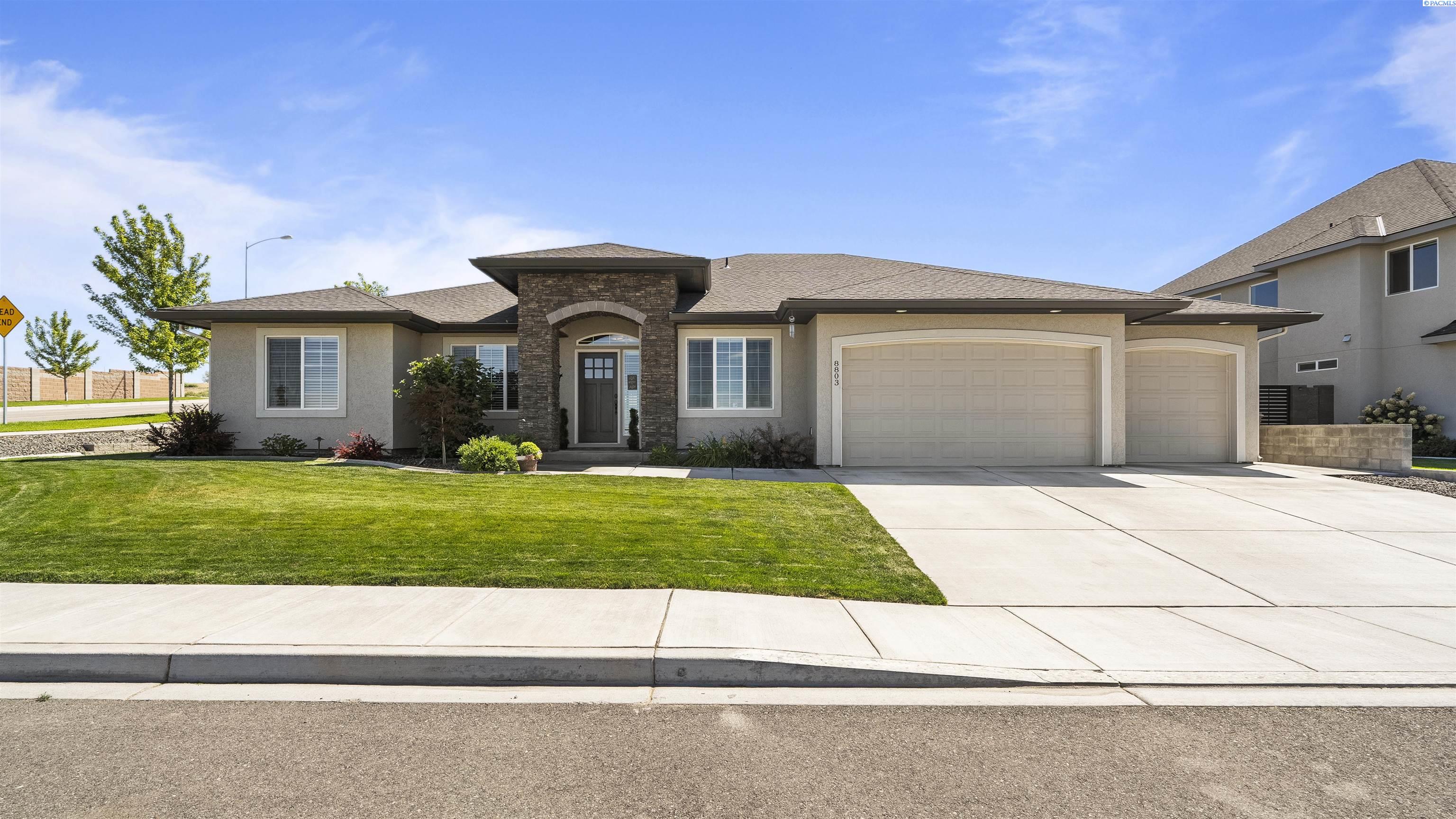 12th Avenue, Kennewick, Washington 99338, 5 Bedrooms Bedrooms, 0 ,3 BathroomsBathrooms,Houses,For Sale,12th Avenue,0,286290
