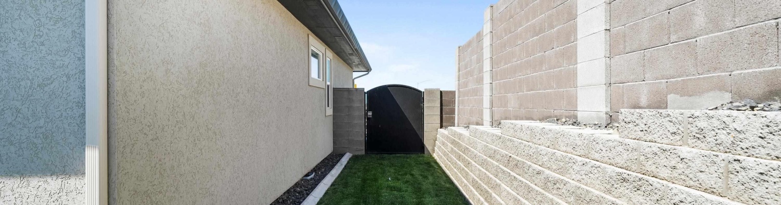 12th Avenue, Kennewick, Washington 99338, 5 Bedrooms Bedrooms, 0 ,3 BathroomsBathrooms,Houses,For Sale,12th Avenue,0,286290
