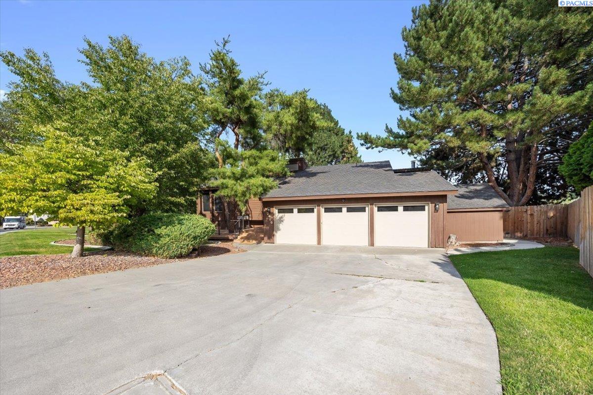 Greenbrook Blvd., Richland, Washington 99352, 5 Bedrooms Bedrooms, 0 ,3 BathroomsBathrooms,Houses,For Sale,Greenbrook Blvd.,0,286328