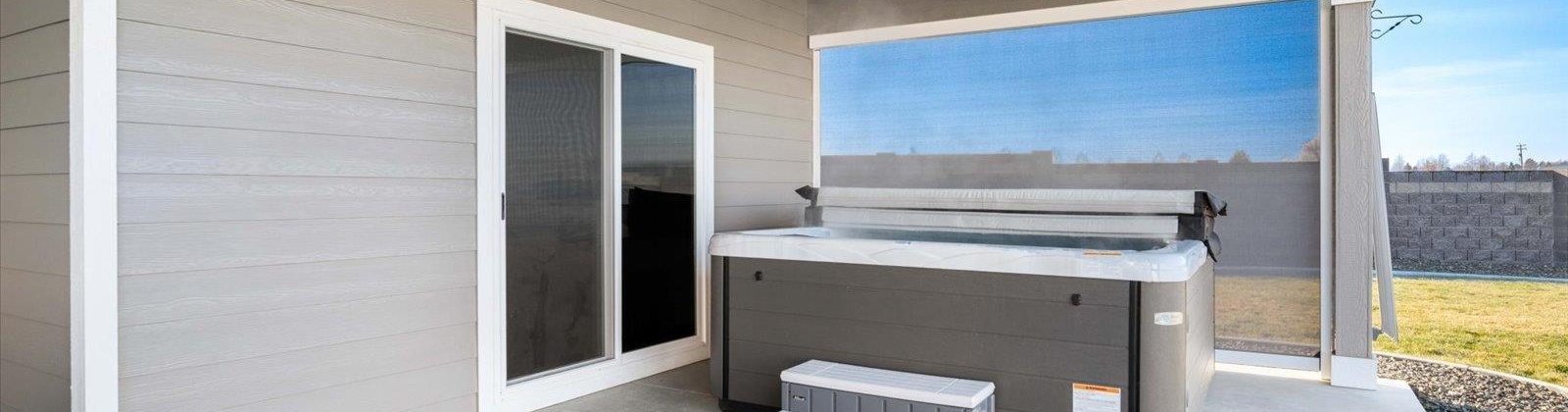 Lamb Court, Pasco, Washington 99301, 4 Bedrooms Bedrooms, 0 ,3 BathroomsBathrooms,Houses,For Sale,Lamb Court,0,286326