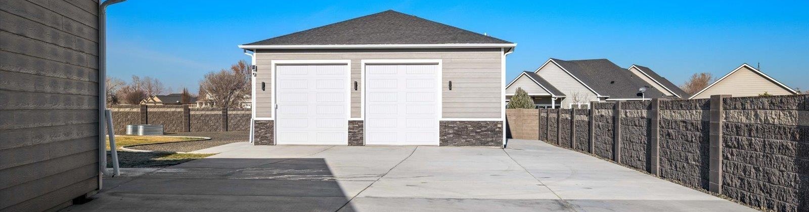 Lamb Court, Pasco, Washington 99301, 4 Bedrooms Bedrooms, 0 ,3 BathroomsBathrooms,Houses,For Sale,Lamb Court,0,286326