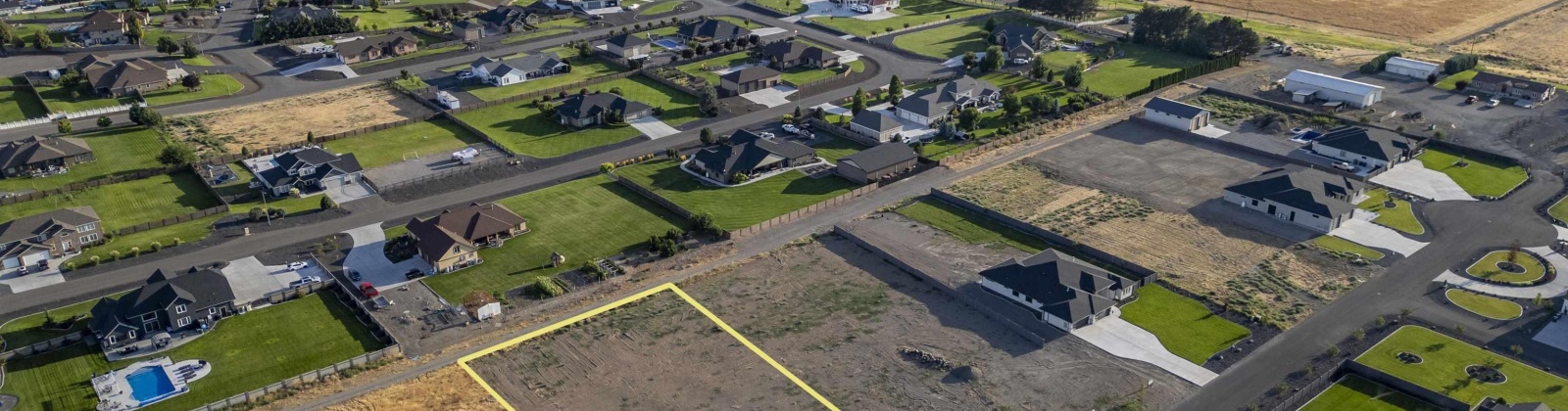 Cordon Crest Court, Pasco, Washington 99301, 6 Bedrooms Bedrooms, 0 ,5 BathroomsBathrooms,Houses,For Sale,Cordon Crest Court,0,286322