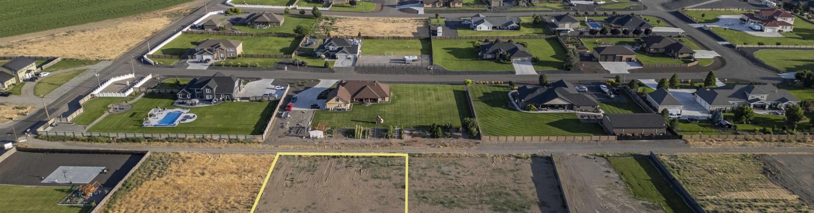 Cordon Crest Court, Pasco, Washington 99301, 6 Bedrooms Bedrooms, 0 ,5 BathroomsBathrooms,Houses,For Sale,Cordon Crest Court,0,286322