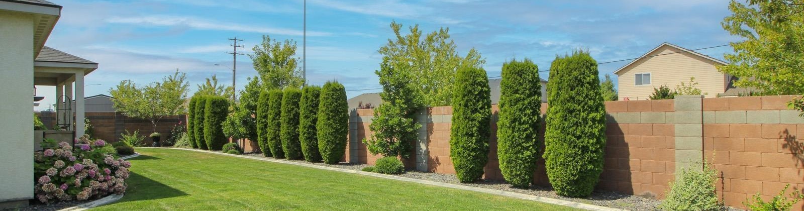 11th Avenue, Kennewick, Washington 99338, 4 Bedrooms Bedrooms, 0 ,3 BathroomsBathrooms,Houses,For Sale,11th Avenue,0,286319